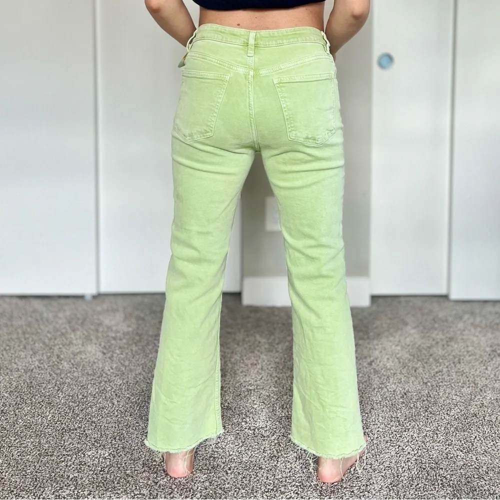 Zara High Rise KickFlare Jeans – Soft Girl  Pastel Retro Style - Pistachio Green